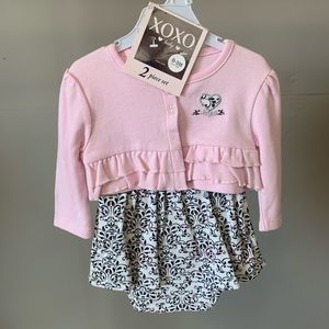 NWT XOXO Baby 2piece set